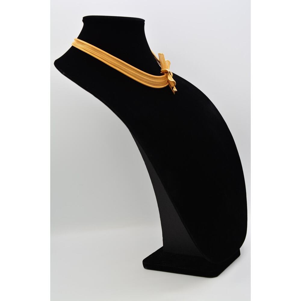 Givenchy Vintage Gold Mesh Bow Collar Necklace Statement Runway Signed 80s BinR - Picture 5 of 13